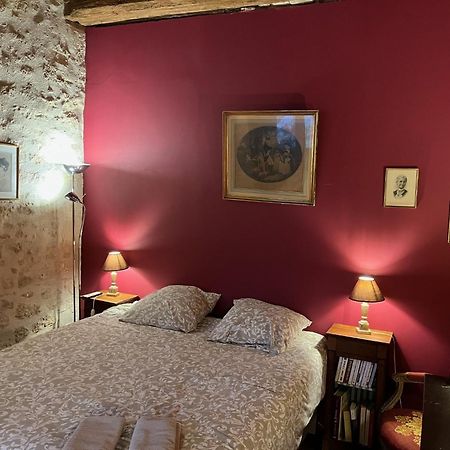 Le Refuge Des Cordeliers Apartment Лаон Стая снимка