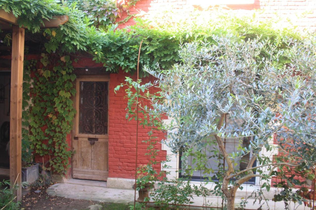 Le Refuge Des Cordeliers Apartment Лаон Екстериор снимка