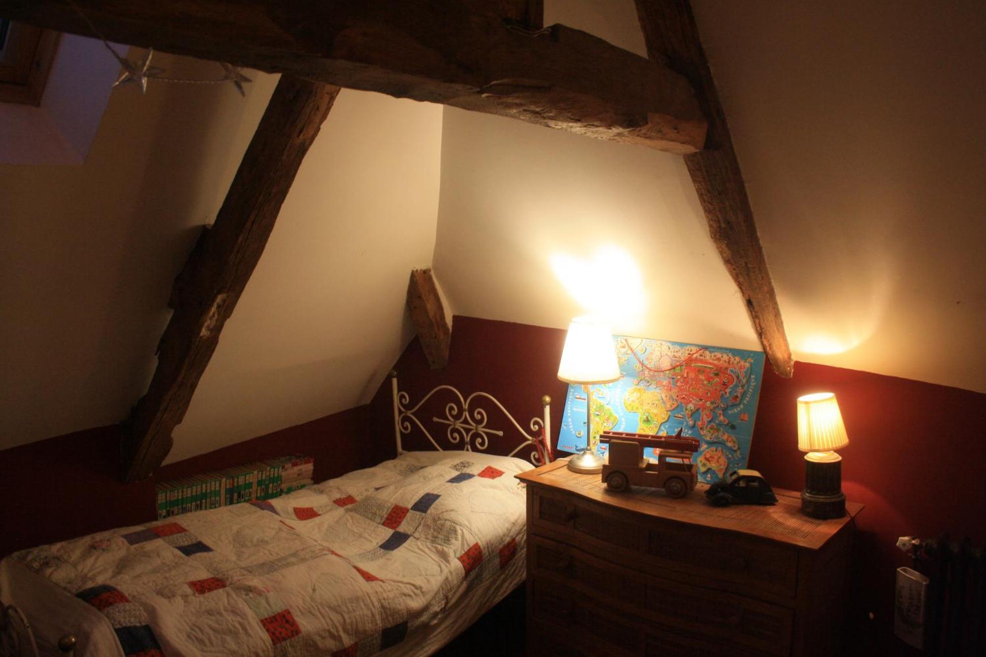 Le Refuge Des Cordeliers Apartment Лаон Стая снимка