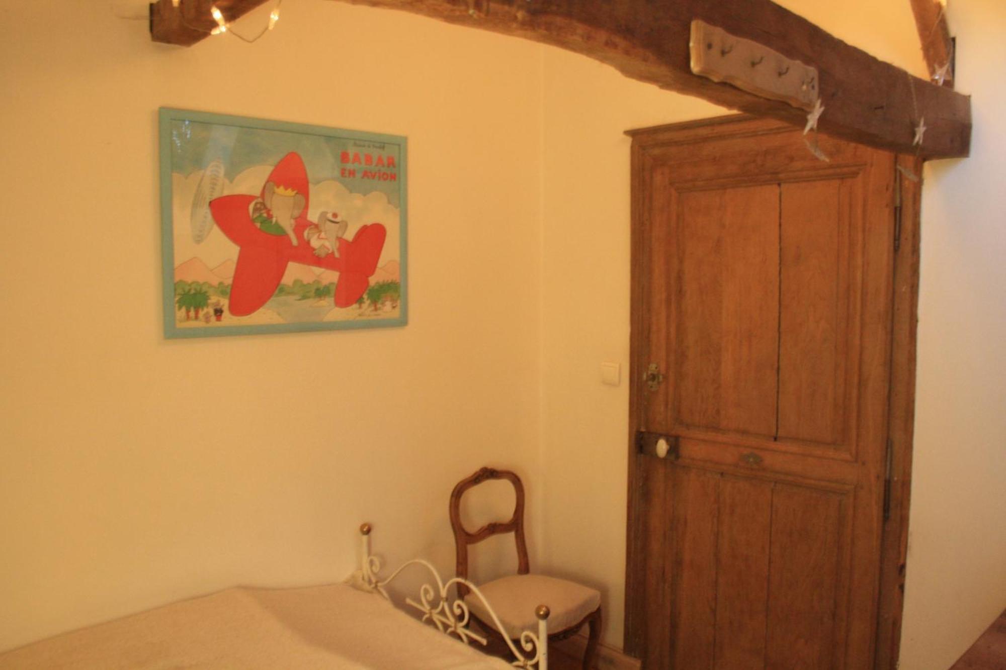 Le Refuge Des Cordeliers Apartment Лаон Стая снимка