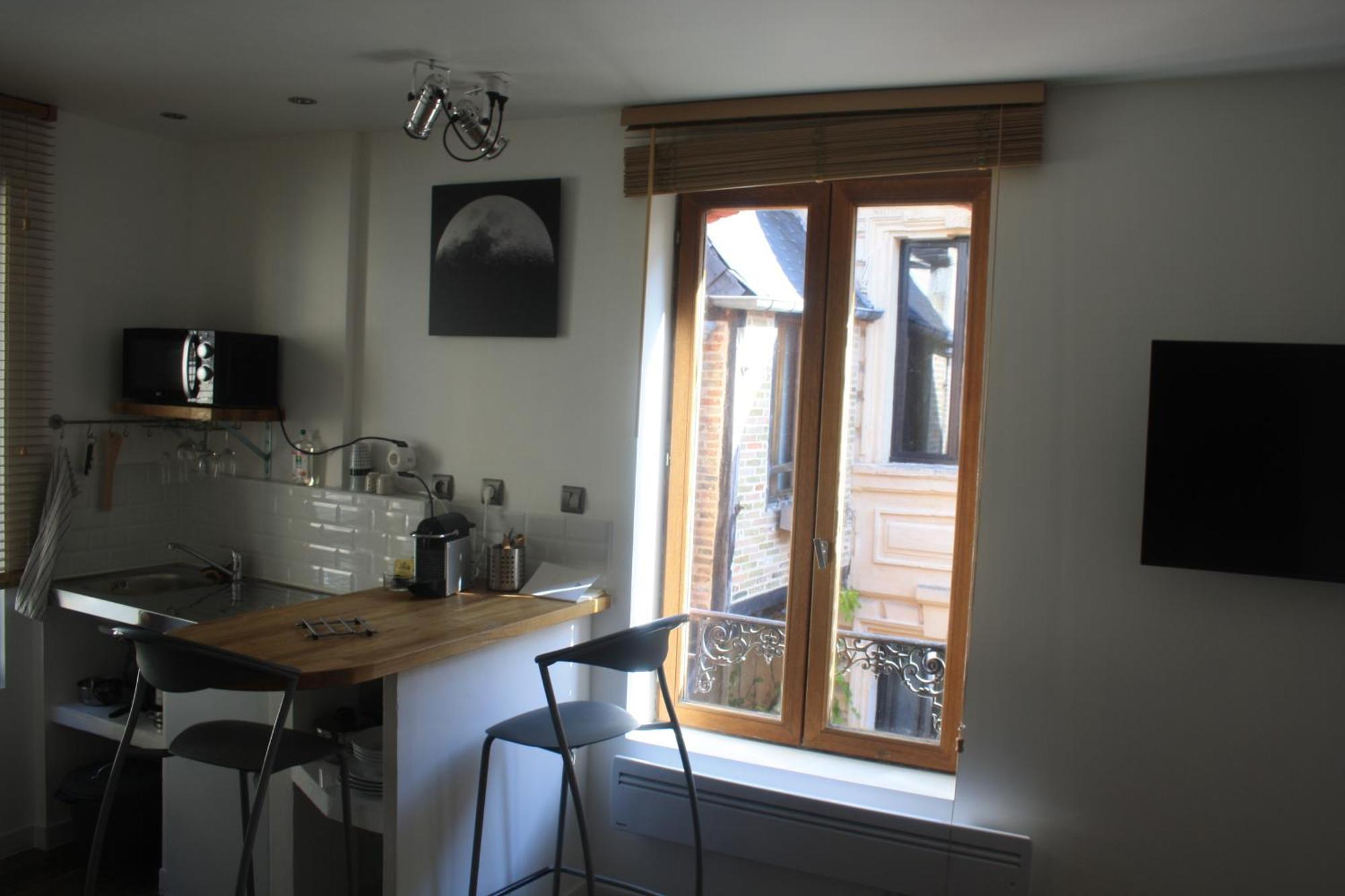 Le Refuge Des Cordeliers Apartment Лаон Стая снимка