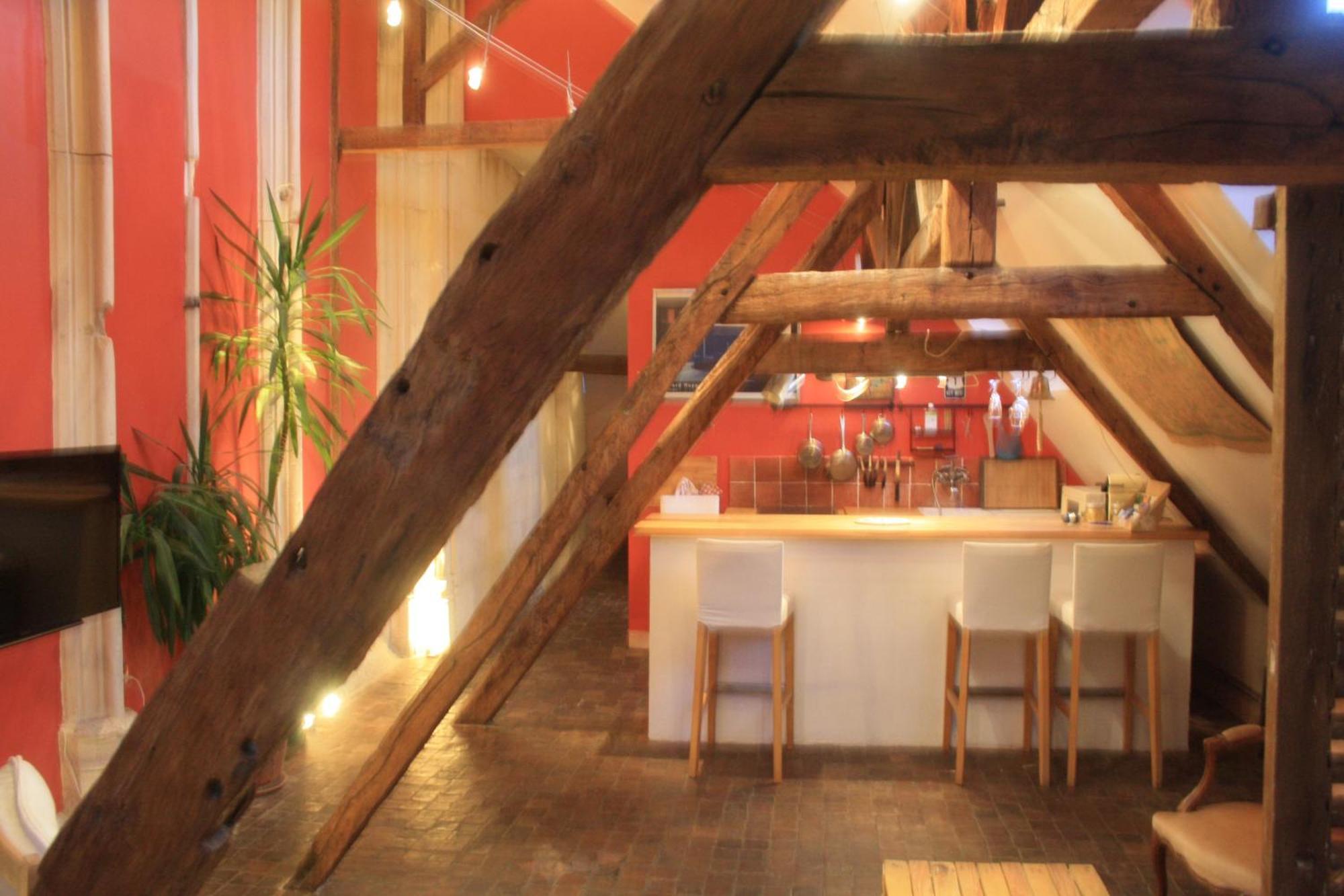 Le Refuge Des Cordeliers Apartment Лаон Стая снимка