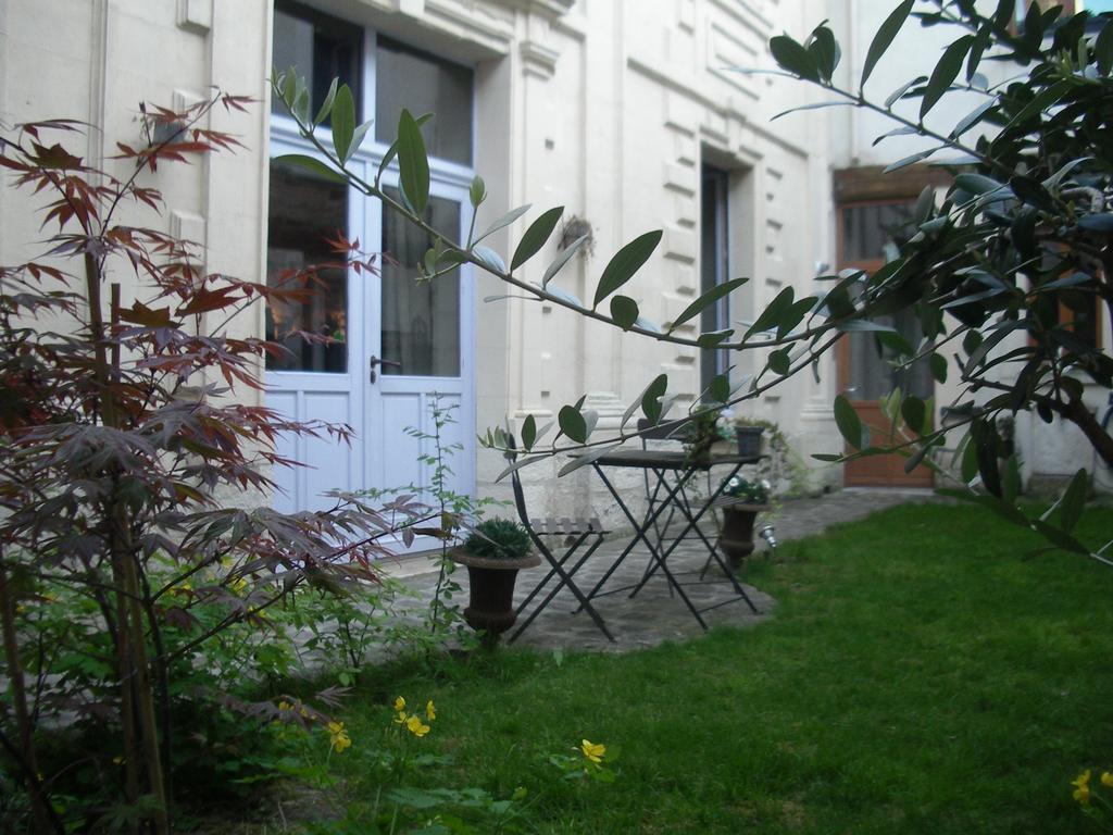 Le Refuge Des Cordeliers Apartment Лаон Екстериор снимка